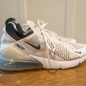 Women’s Nike Air Max 270 size 9.5